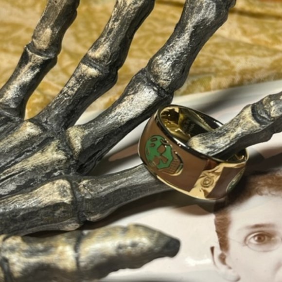 Authentic Alexander McQueen Enamel Skull Ring **HOT!!** - Picture 2 of 3
